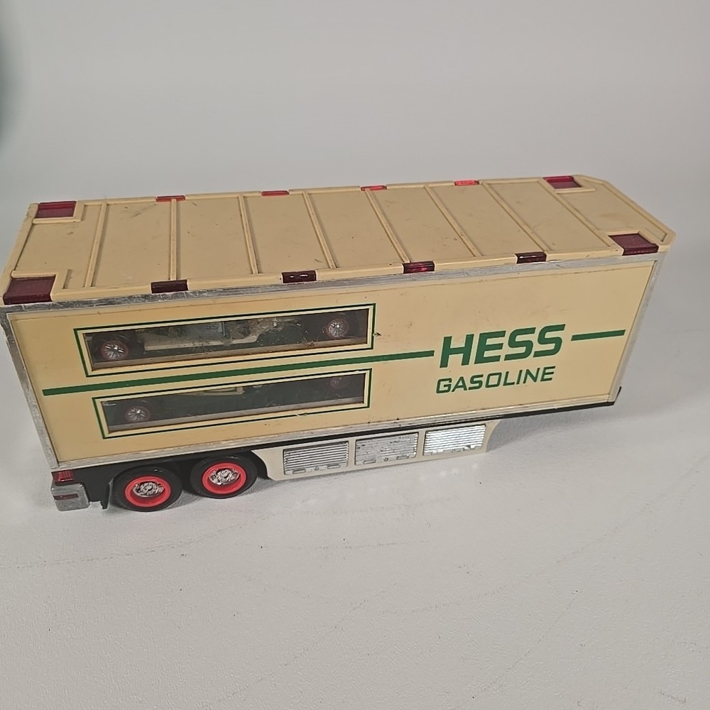 Vintage 2003 Hess Toy Trailer and 2 Race Cars Broken Rear Door Missing Batt Door